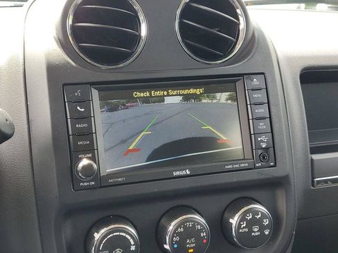 Used 2016 Jeep Patriot High Altitude AWD/4WD image 15
