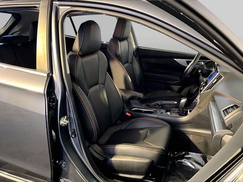 Used 2021 Subaru Crosstrek 2.5i Limited w/ Moonroof Package 1 AWD/4WD image 8