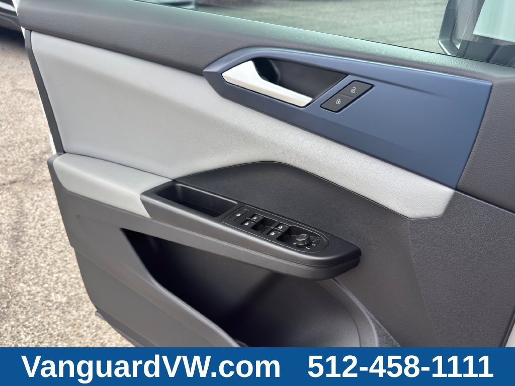 Used 2023 Volkswagen Taos SE FWD image 20