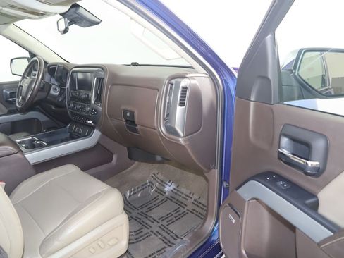 Used 2017 Chevrolet Silverado 1500 LTZ Z71 w/ LTZ Plus Package AWD/4WD image 39