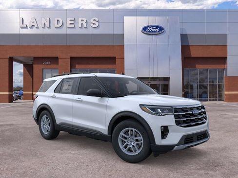 New 2026 Ford Explorer Active w/ Active Comfort Package RWD image 7