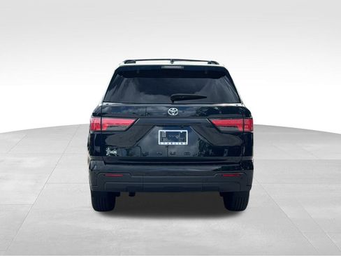 Used 2024 Toyota Sequoia SR5 image 8