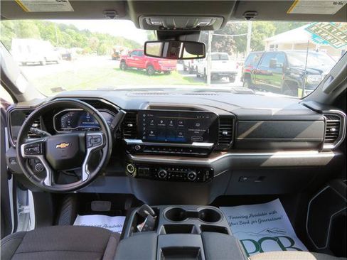 Used 2025 Chevrolet Silverado 3500 LT w/ Safety Package AWD/4WD image 6