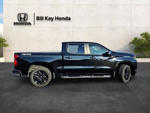 Used 2022 Chevrolet Silverado 1500 RST w/ Rally Edition AWD/4WD image 2