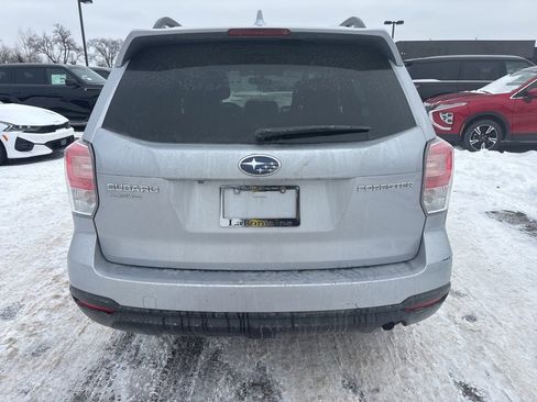 Used 2018 Subaru Forester 2.5i Premium image 4