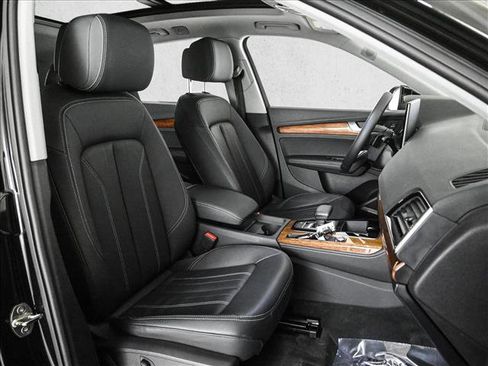 Used 2023 Audi Q5 2.0T Premium Plus w/ Premium Plus Package image 22