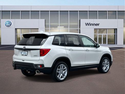 Used 2025 Honda Passport EX-L image 5