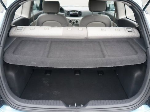 Used 2008 Hyundai Accent GS image 3