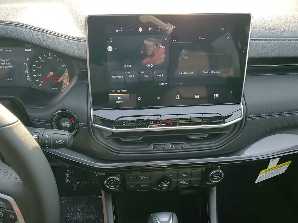 New 2026 Jeep Compass Latitude AWD/4WD image 33
