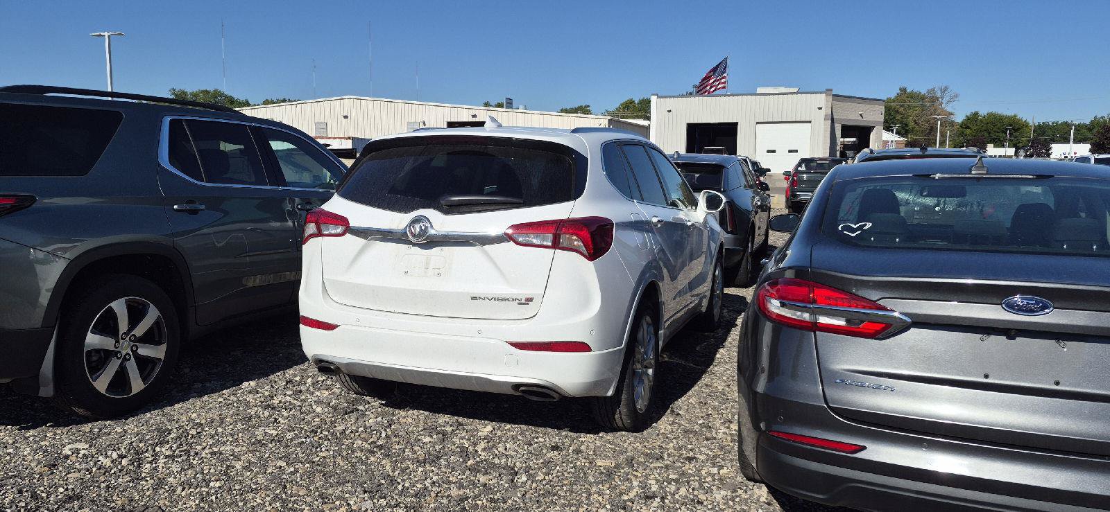 Used 2019 Buick Envision Premium AWD/4WD image 3