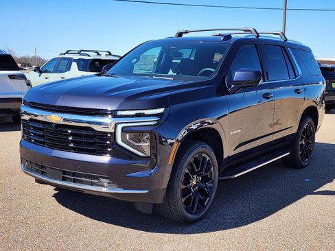 New 2025 Chevrolet Tahoe LS image 7