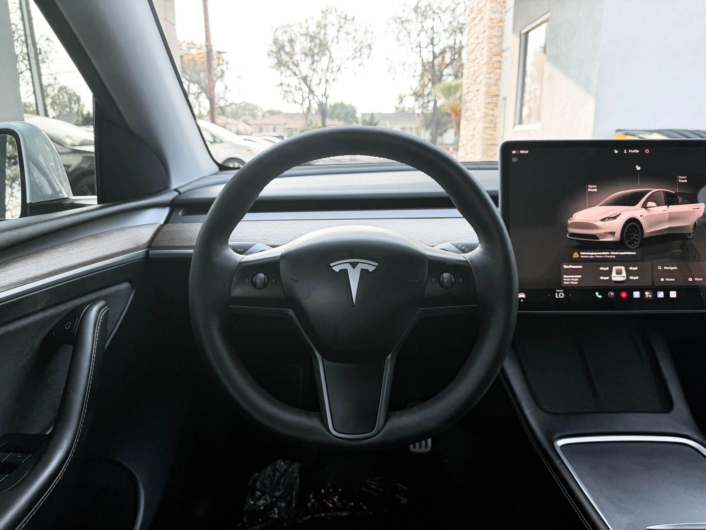 Used 2023 Tesla Model Y Performance AWD/4WD image 26