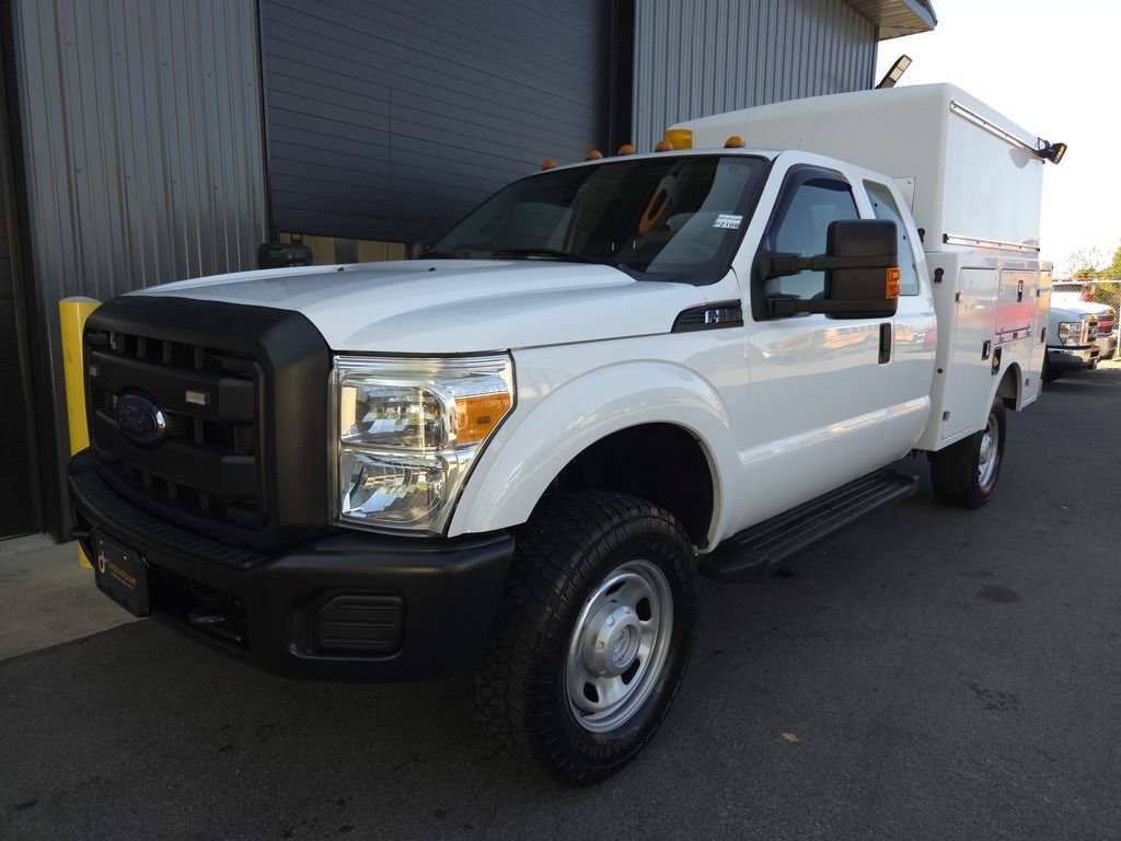 Used 2016 Ford F350 XL AWD/4WD image 2