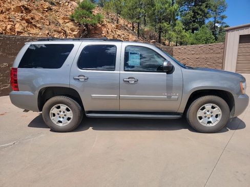 Used 2007 Chevrolet Tahoe LT w/ LT Preferred Equipment Group AWD/4WD image 4