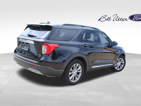 Used 2022 Ford Explorer XLT w/ Equipment Group 202A RWD image 5