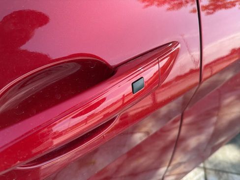 New 2025 Hyundai Elantra SEL FWD image 10