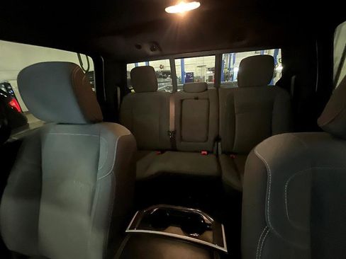 Used 2022 RAM 2500 Big Horn w/ Level C Equiment Group image 28