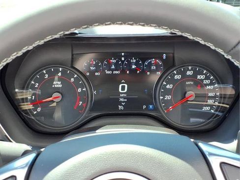Used 2023 Chevrolet Camaro SS RWD image 18
