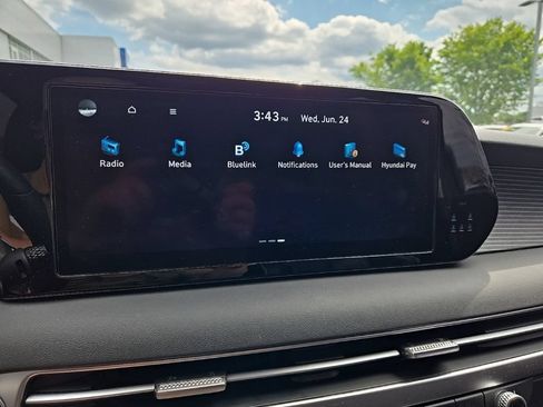 Certified 2023 Hyundai Palisade Limited AWD/4WD image 54