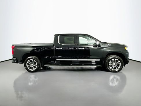 New 2026 Chevrolet Silverado 1500 High Country AWD/4WD image 9