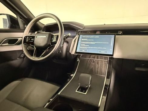 Certified 2024 Land Rover Range Rover Velar Dynamic SE AWD/4WD image 17