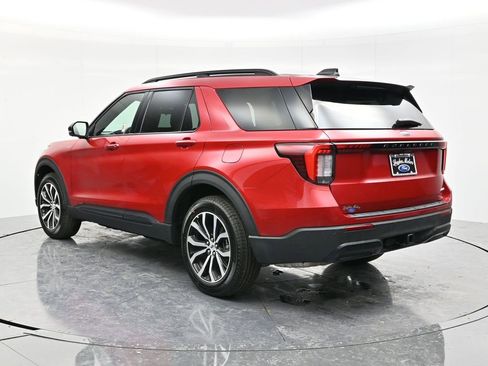 New 2026 Ford Explorer ST-Line image 7