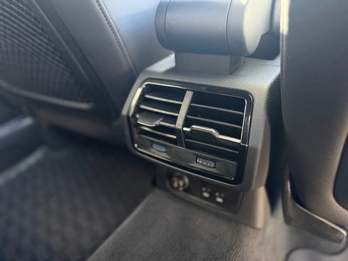 Used 2021 Audi Q3 2.0T Premium Plus AWD/4WD image 22
