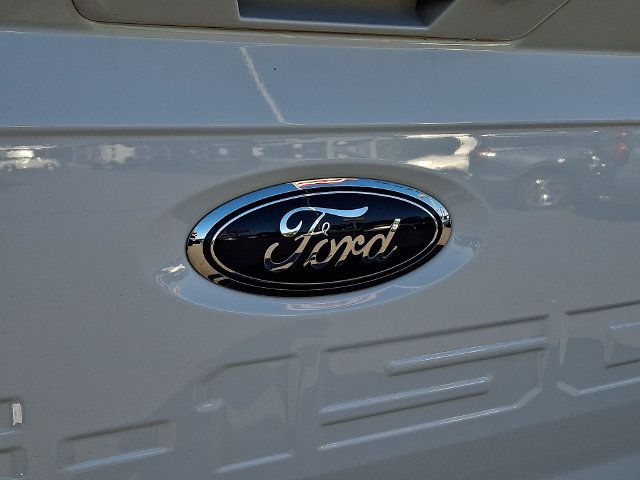 Used 2022 Ford F150 Lariat w/ Trailer Tow Package AWD/4WD image 30