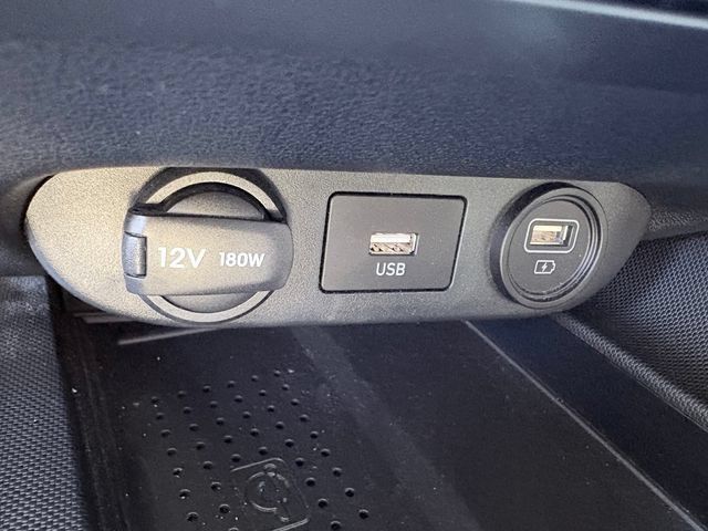 Used 2023 Hyundai Elantra SEL w/ Convenience Package FWD image 19