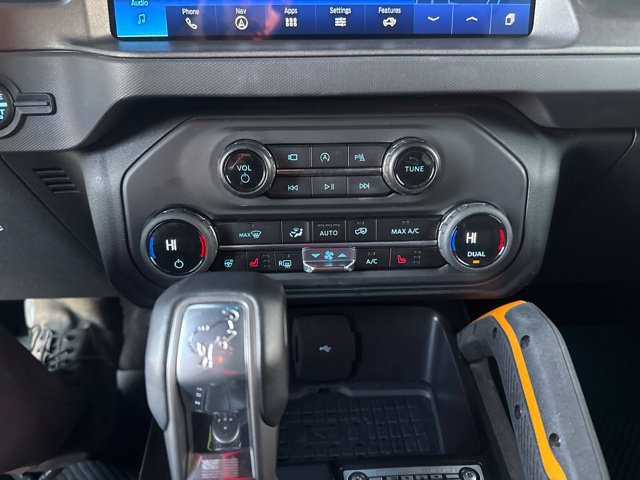 Used 2024 Ford Bronco Badlands AWD/4WD image 32
