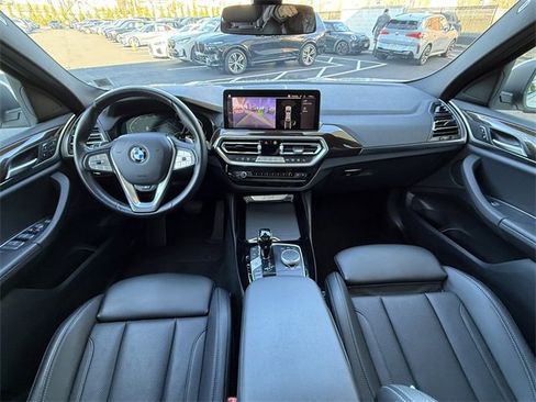 Certified 2023 BMW X4 xDrive30i w/ Convenience Package image 11