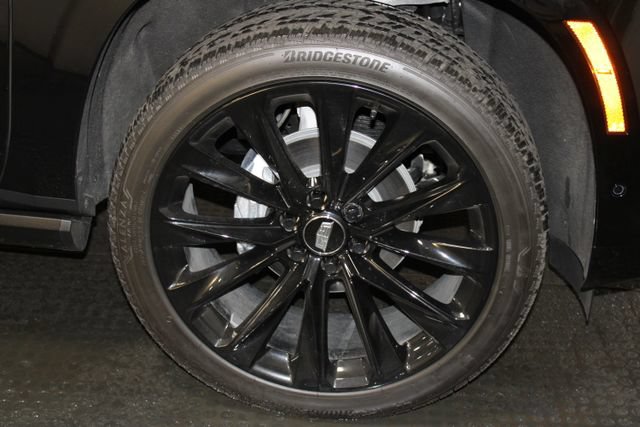 Used 2026 Cadillac Escalade Platinum Sport w/ LPO, ONYX Package AWD/4WD image 50