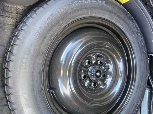 Used 2013 Lexus RX 350 w/ Navigation Pkg image 36