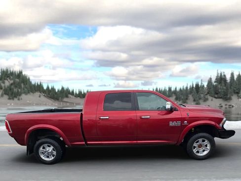 Used 2013 RAM 2500 Laramie w/ Convenience Group AWD/4WD image 4