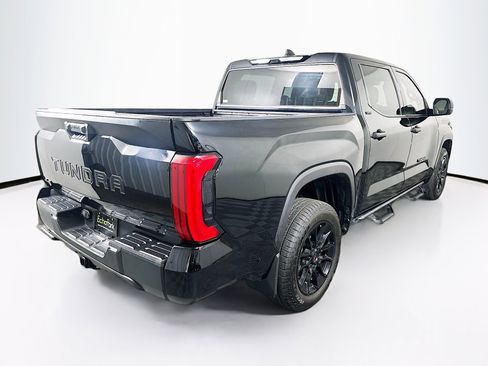 Used 2025 Toyota Tundra SR5 AWD/4WD image 9