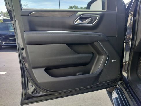 Used 2022 Chevrolet Tahoe LT AWD/4WD image 6