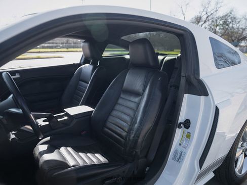 Used 2007 Ford Mustang GT image 29