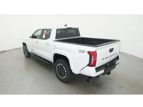 New 2025 Toyota Tacoma TRD Sport image 5