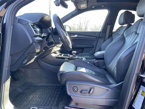 Used 2023 Audi Q5 2.0T Premium Plus w/ Premium Plus Package image 11