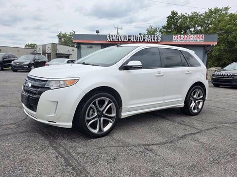 Used 2014 Ford Edge Sport w/ Driver Entry Package AWD/4WD image 2