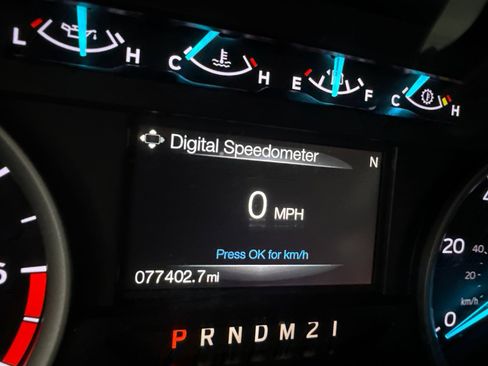 Used 2018 Ford F350 XLT w/ XLT Value Package AWD/4WD image 8