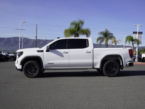 Used 2023 GMC Sierra 1500 Elevation image 7