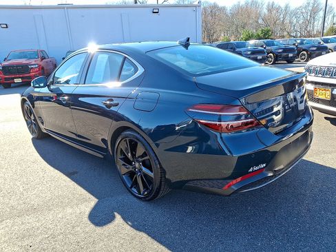 Used 2023 Genesis G70 2.0T w/ Sport Prestige Package image 4