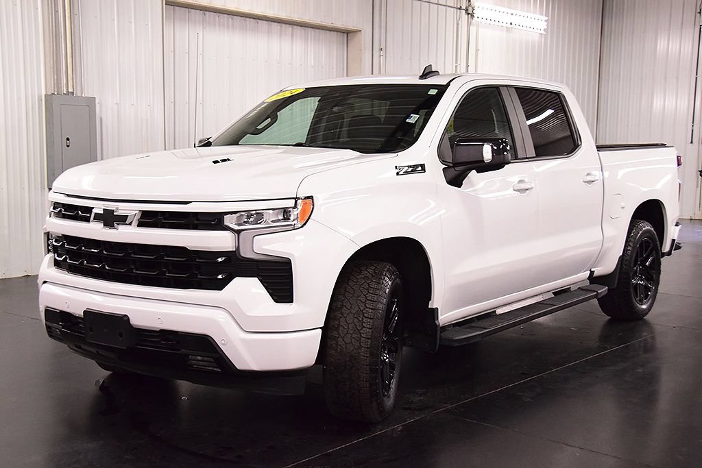 Used 2024 Chevrolet Silverado 1500 RST w/ All Star Edition Plus AWD/4WD image 3