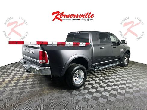 Used 2017 RAM 3500 Laramie Longhorn image 7