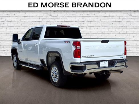 Used 2025 Chevrolet Silverado 2500 LT w/ Convenience Package AWD/4WD image 3