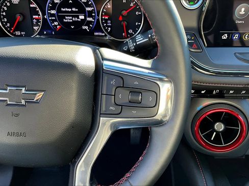 Used 2023 Chevrolet Blazer RS w/ Enhanced Convenience Package image 24