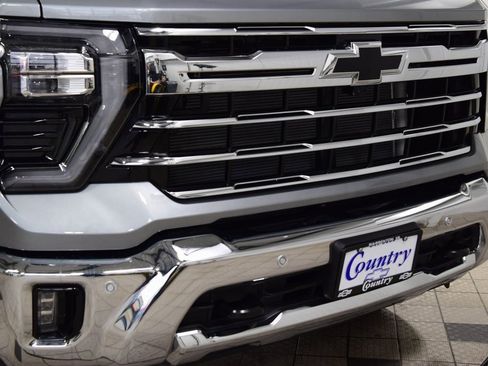 New 2026 Chevrolet Silverado 2500 LTZ w/ LTZ Premium Package image 13