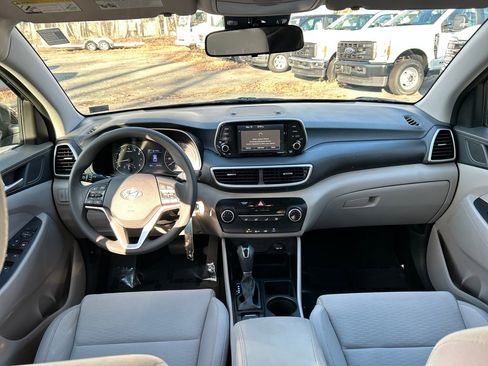Used 2020 Hyundai Tucson SE w/ Cargo Package image 25
