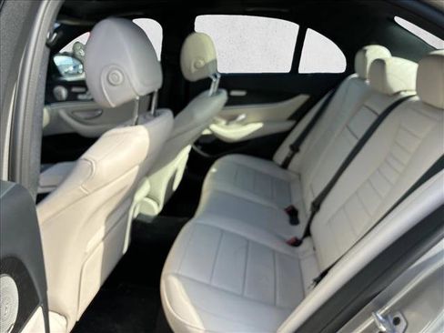 Used 2023 Mercedes-Benz E 350 4MATIC Sedan image 18